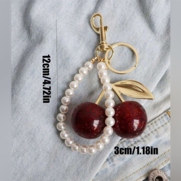 ✨NEW Pearl Gold tone Cherry keychain charm - Picture 7 of 7